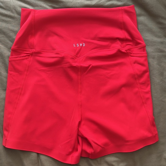 LSKD Elixir X-Short With Pockets - Picture 4 of 4